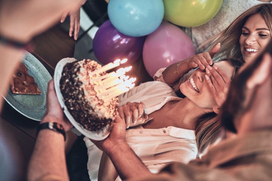 Souffle des bougies d'anniversaire